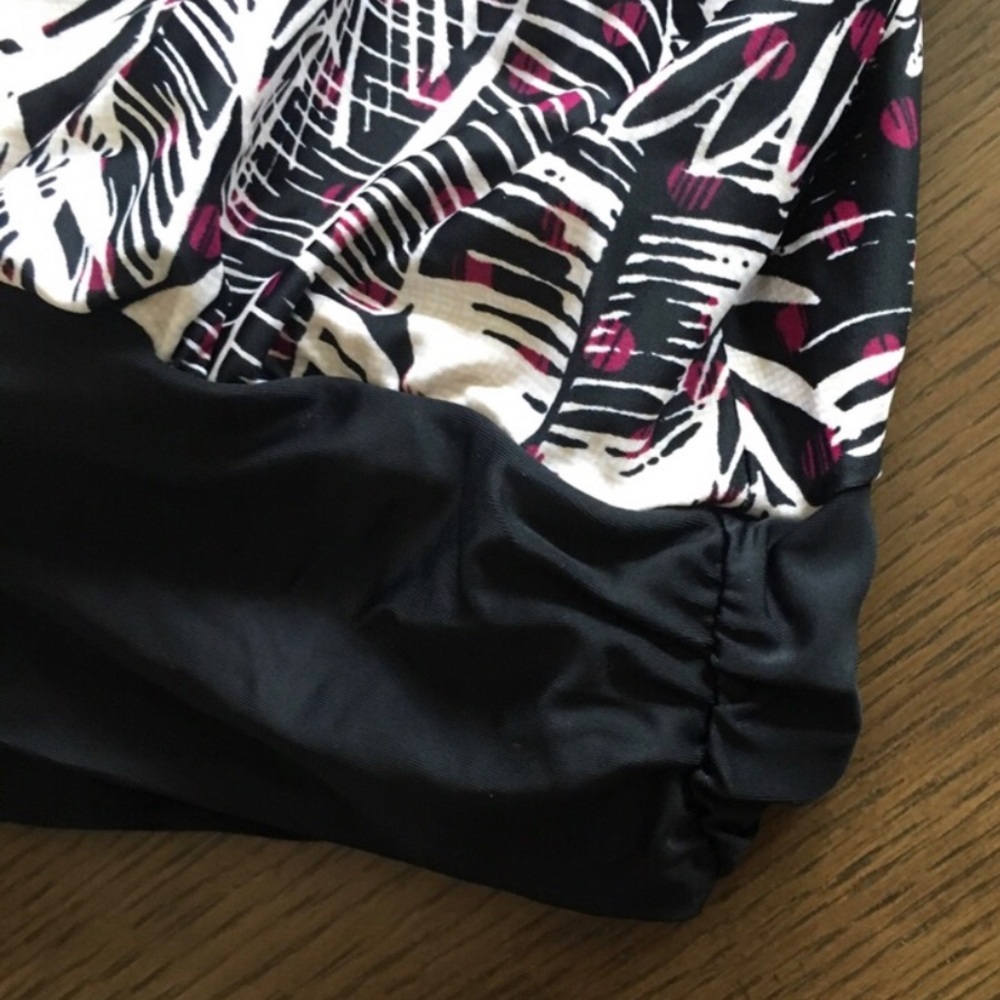 Swimsuits for All Loop Tie Blouson Tankini Top - Picture 7 of 7